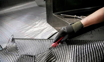 ¿Cuáles son las ventajas de la tela de fibra de carbono?