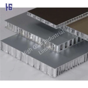 Fibra de carbono con panal de aluminio