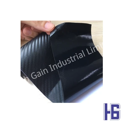 ¿Es bueno tratar los rayones superficiales de los productos de fibra de carbono?