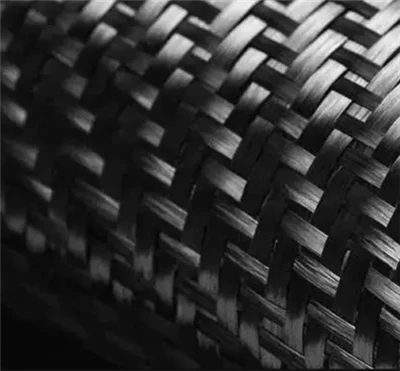 ¿Cuáles son las especificaciones más básicas de la fibra de carbono?