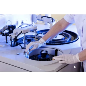 Fibra de carbono en equipos médicos